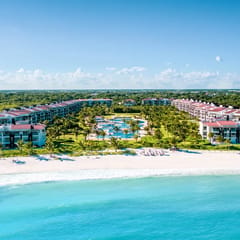 Casa Sky Ocean View Penthouse and a short walk to the beach