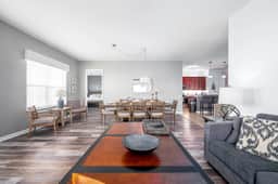Luxurious Condo At Vista Cay Resort Sleeps 8 Next To Convention Center - Image 3