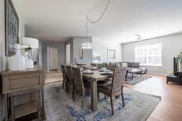 This Ground floor Lakeview condo At Vista Cay close to all major attractions - Image 3