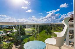 Stunning Penthouse Ocean View 3 bedroom  At Mareazul - Image 3