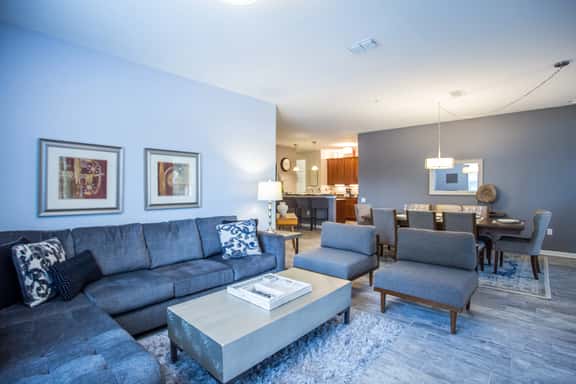 Casa Magnolias Condo At Vista Cay Resort Sleeps 8 Next To Convention Center - Image 1