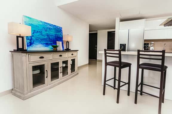 Cozy & NEW unit Steps from the Beach sleeps 6 Casa Magallon - Image 1