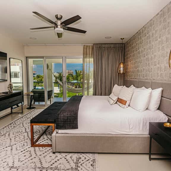 Casa Lanai, Room to Gather, Ocean to Enjoy!!! - Image 1