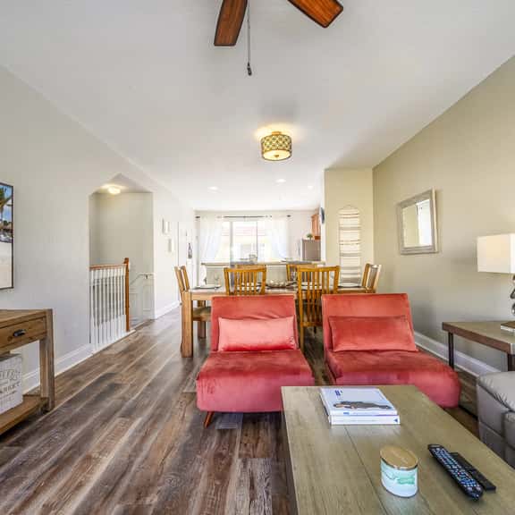 Casa Bella at Vista Cay: 3 Bed, Sleeps 8, Long Stays Near Major Attractions - Image 1
