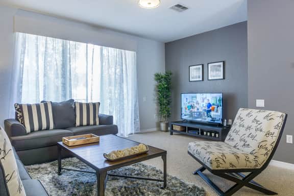 3 bedroom 3.5 bathroom townhome at Vista Cay Sleeps up to 10 - Image 2