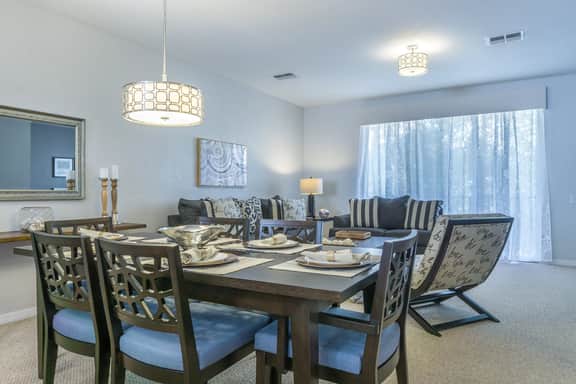 3 bedroom 3.5 bathroom townhome at Vista Cay Sleeps up to 10 - Image 4
