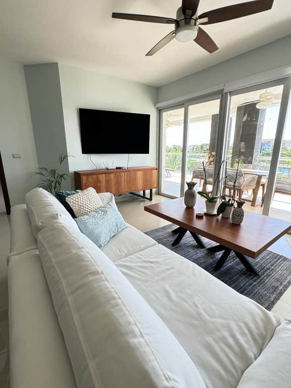 Mareazul Great Ocean View Steps from the Beach sleeps 6 - Image 3